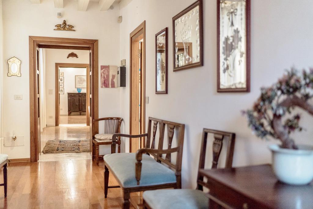 Accademia Terrazza Apartment Venice Luaran gambar